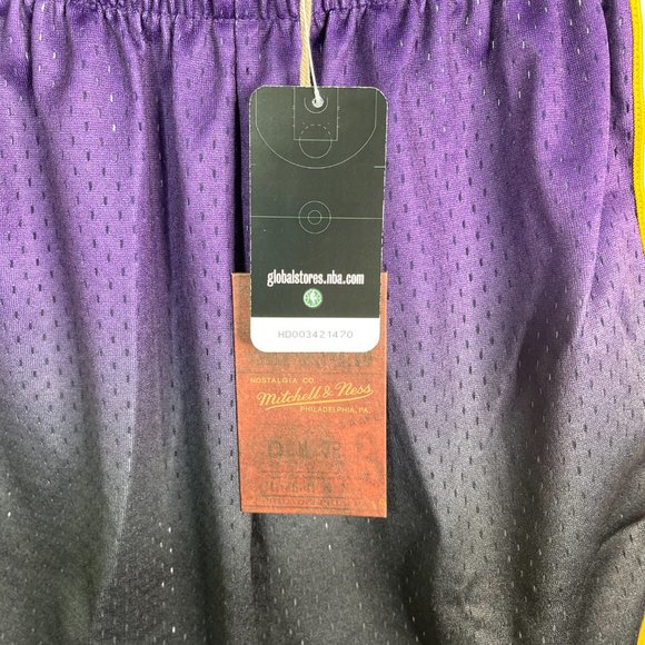 Mitchell & Ness Mens Fadeaway Swingman Shorts 2009 Basketball Athletic - Picture 7 of 7